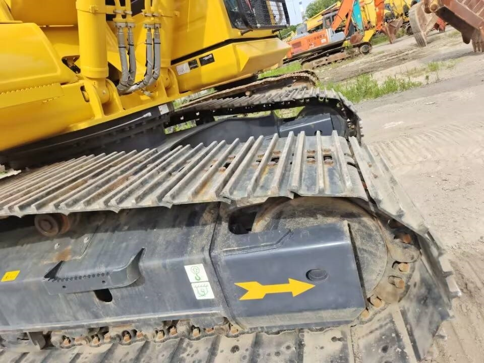 Komatsu PC 200-8 - Гусеничный экскаватор: фото 4 Komatsu PC 200-8 - Гусеничный экскаватор: фото 4