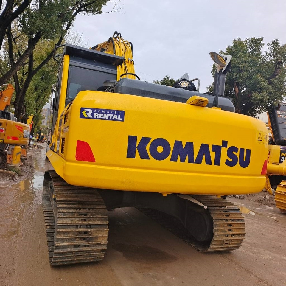 Komatsu PC 200 - Гусеничный экскаватор: фото 5 Komatsu PC 200 - Гусеничный экскаватор: фото 5