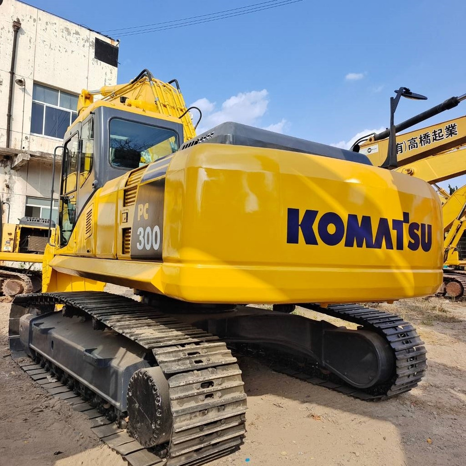 Komatsu PC 300 - Гусеничный экскаватор: фото 5 Komatsu PC 300 - Гусеничный экскаватор: фото 5