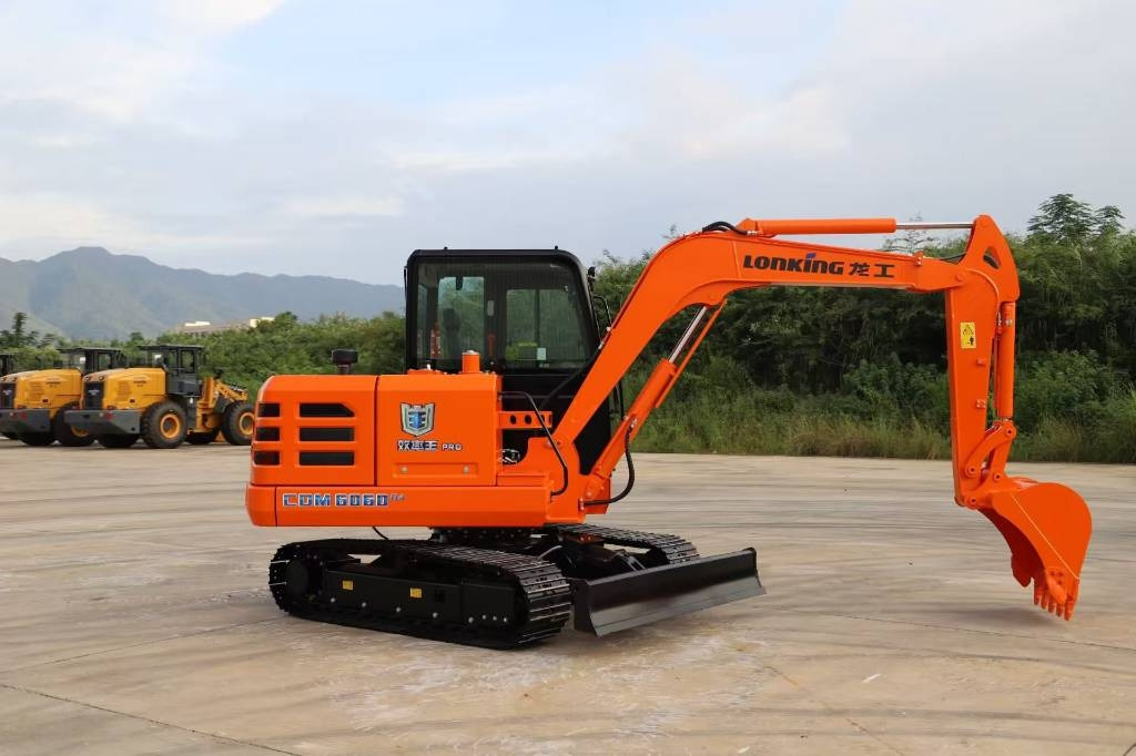 Lonking CDM6060W 100% New machine - Мини-экскаватор: фото 1 Lonking CDM6060W 100% New machine - Мини-экскаватор: фото 1
