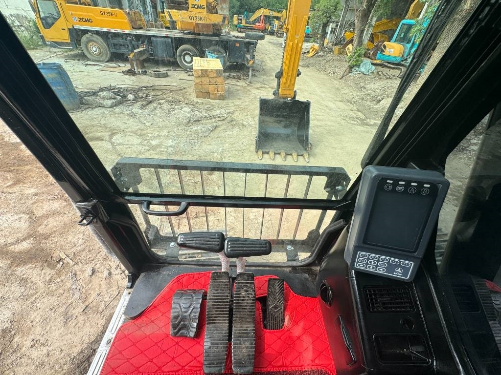 Sany SY 215 H - Гусеничный экскаватор: фото 5 Sany SY 215 H - Гусеничный экскаватор: фото 5