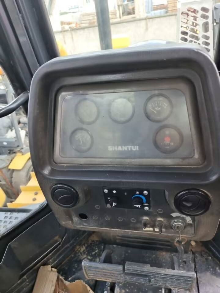 Shantui SD 16 - Бульдозер: фото 3 Shantui SD 16 - Бульдозер: фото 3