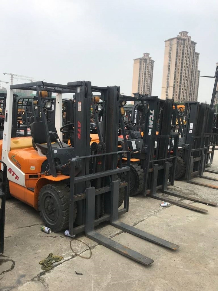 TCM FD 30 - Дизельный погрузчик: фото 5 TCM FD 30 - Дизельный погрузчик: фото 5