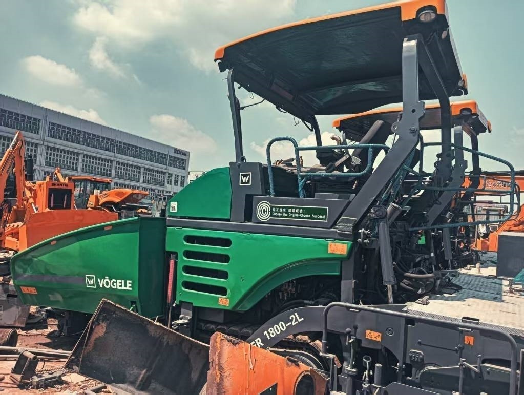 Vögele 1800-3 - Гусеничный экскаватор: фото 5 Vögele 1800-3 - Гусеничный экскаватор: фото 5
