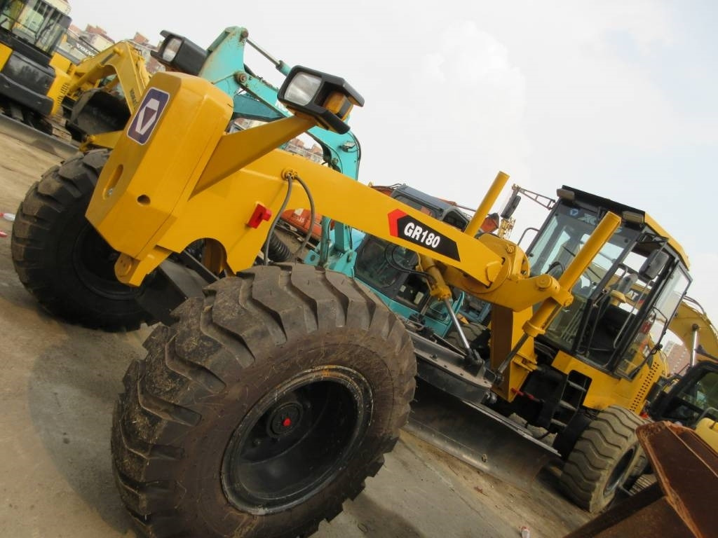 XCMG GR 180 - Грейдер: фото 3 XCMG GR 180 - Грейдер: фото 3
