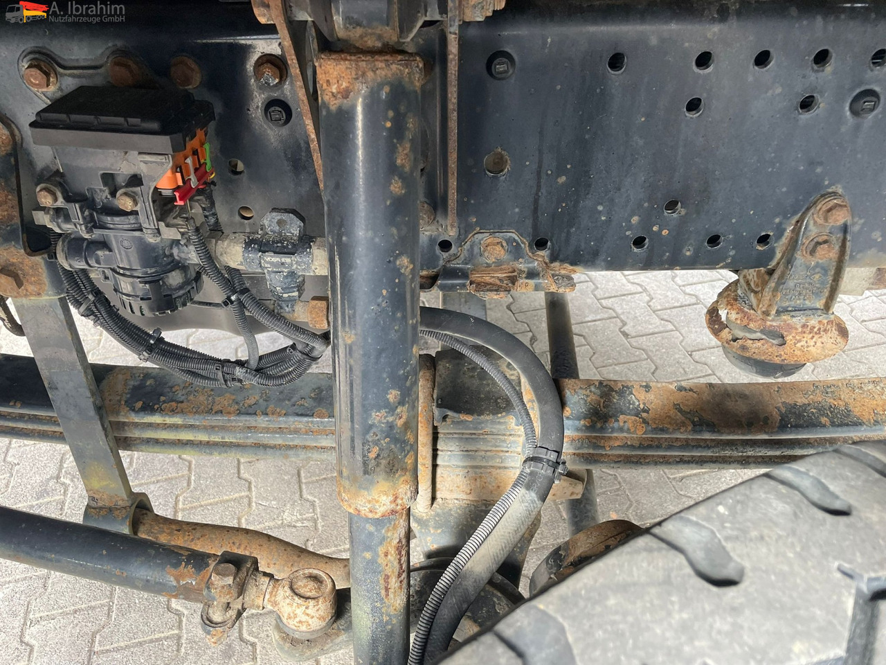 MAN TGS 26.480 Meiller 3 Seiten | 6x4 | Schalter | 3 Pedals | deutsches Fahrzeug - Самосвал: фото 5 MAN TGS 26.480 Meiller 3 Seiten | 6x4 | Schalter | 3 Pedals | deutsches Fahrzeug - Самосвал: фото 5