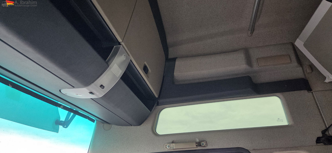 MAN TGX 26.460 BDF | 6x2 | Liftachse Retarder | 2xVorhanden | klima - Грузовик-контейнеровоз/ Сменный кузов: фото 5 MAN TGX 26.460 BDF | 6x2 | Liftachse Retarder | 2xVorhanden | klima - Грузовик-контейнеровоз/ Сменный кузов: фото 5