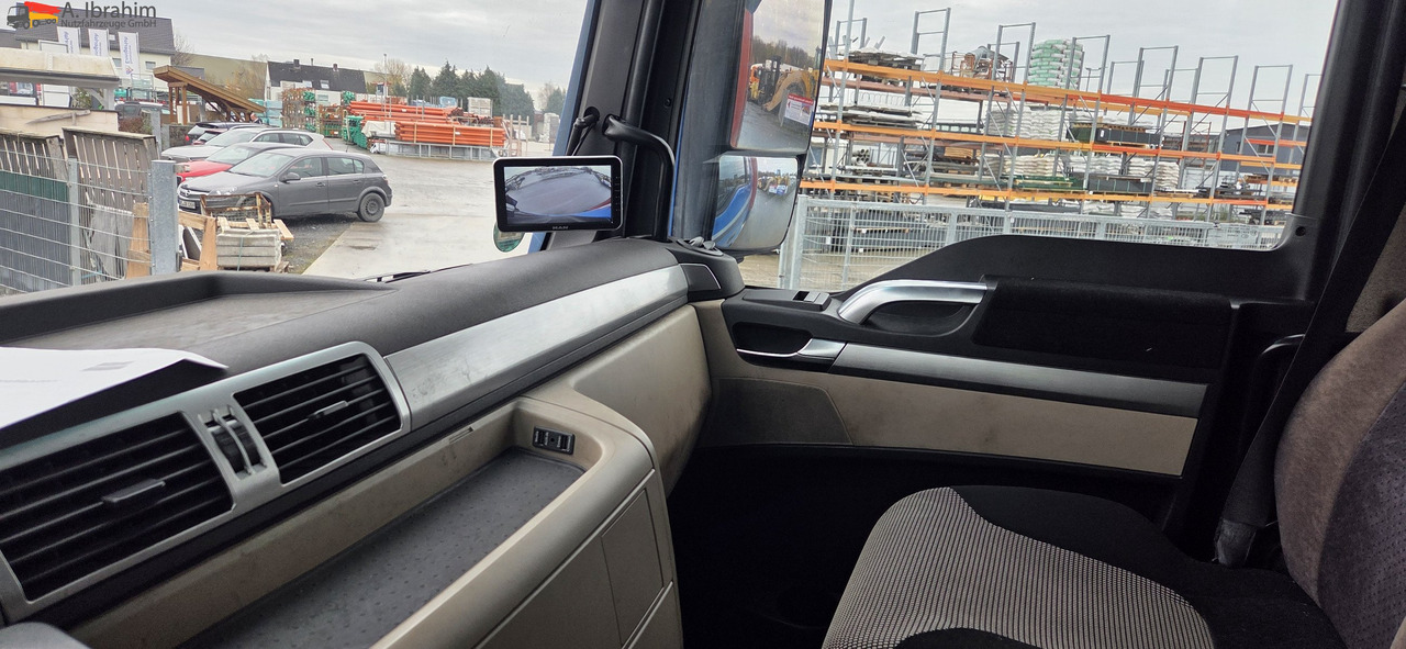 MAN TGX 26.460 BDF | 6x2 | Liftachse Retarder | 2xVorhanden | klima - Грузовик-контейнеровоз/ Сменный кузов: фото 4 MAN TGX 26.460 BDF | 6x2 | Liftachse Retarder | 2xVorhanden | klima - Грузовик-контейнеровоз/ Сменный кузов: фото 4