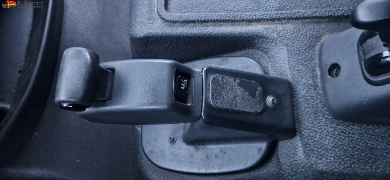 Mercedes-Benz 816 Koffer, LBW - Фургон с закрытым кузовом: фото 3 Mercedes-Benz 816 Koffer, LBW - Фургон с закрытым кузовом: фото 3