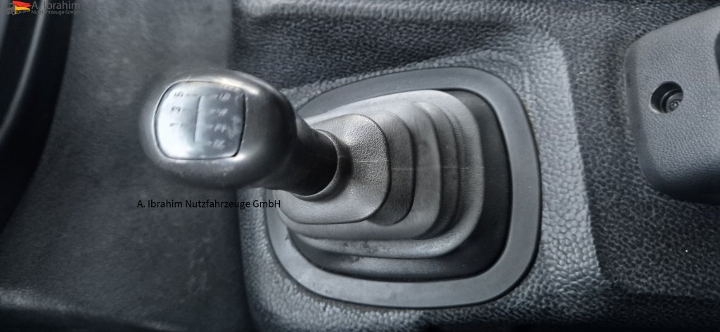 Mercedes-Benz 818L LBW, Luftfederung - Фургон с закрытым кузовом: фото 5 Mercedes-Benz 818L LBW, Luftfederung - Фургон с закрытым кузовом: фото 5