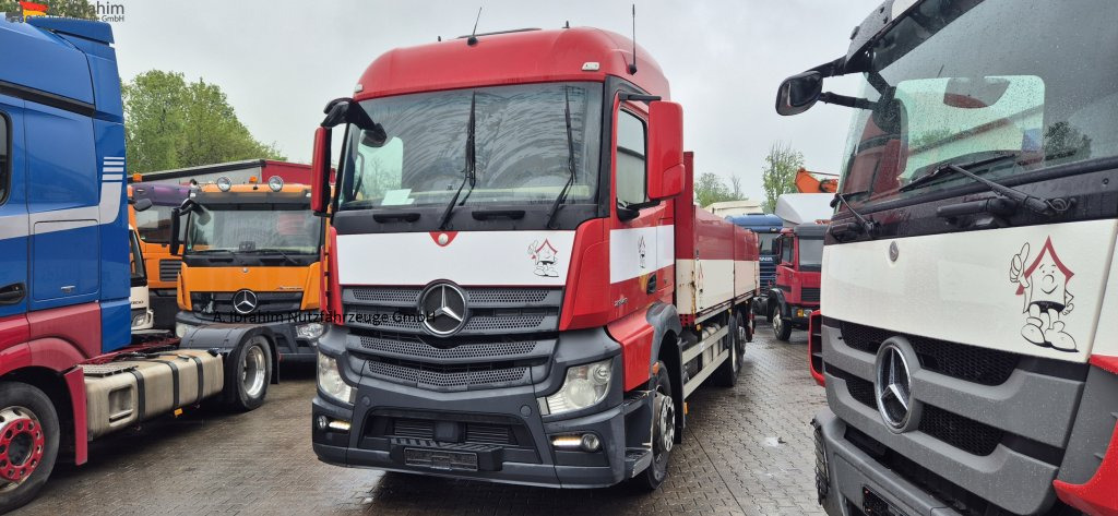 Mercedes-Benz DB 2545 HIAB 166 mit Zange. Lift-Lenkachse einsatzbereit - Грузовик бортовой/ Платформа, Автоманипулятор: фото 1 Mercedes-Benz DB 2545 HIAB 166 mit Zange. Lift-Lenkachse einsatzbereit - Грузовик бортовой/ Платформа, Автоманипулятор: фото 1