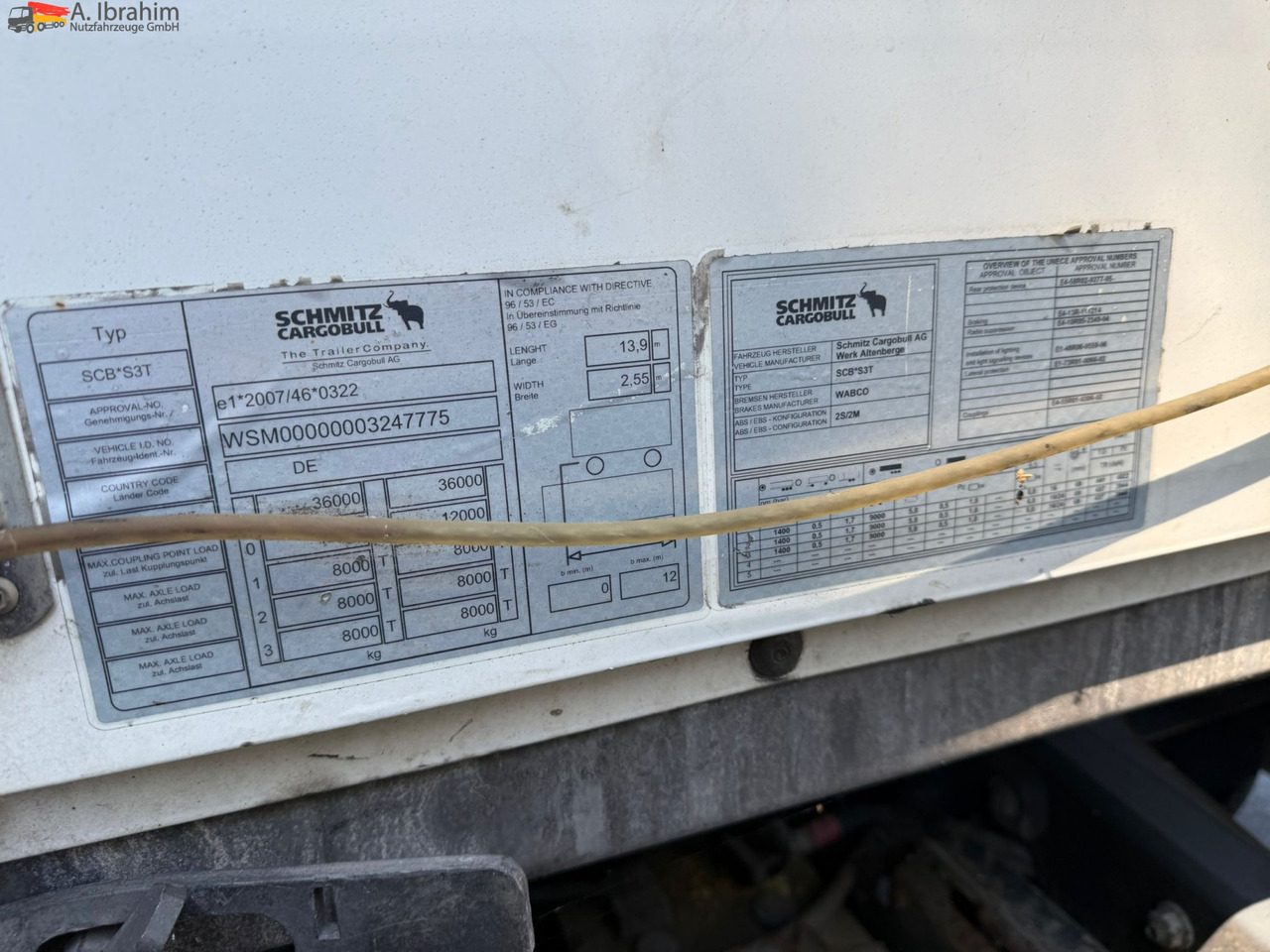 Schmitz SCB*S3T Megatrailer, Hubdach, Liftachse - Тентованный полуприцеп: фото 2 Schmitz SCB*S3T Megatrailer, Hubdach, Liftachse - Тентованный полуприцеп: фото 2