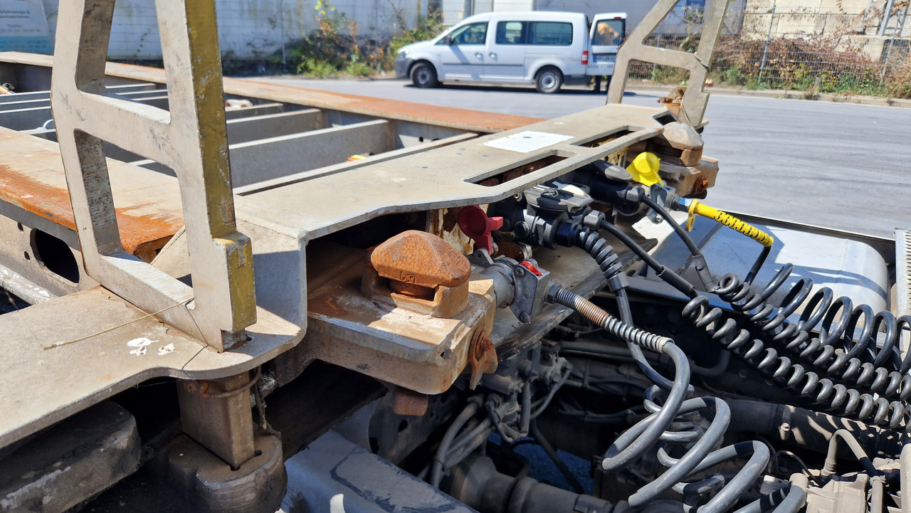 Полуприцеп-контейнеровоз/ Сменный кузов Schmitz SCF 24G Slider: фото 9