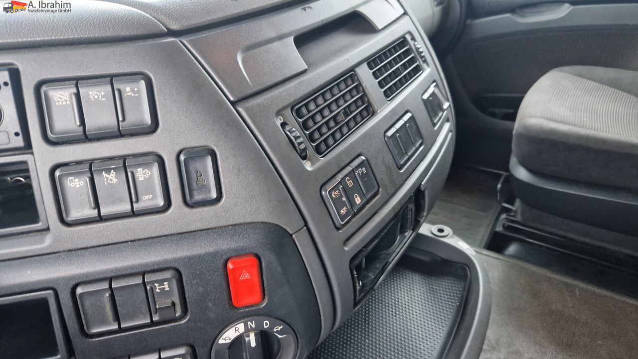 Daf XF440FT Spacecab, PTU für Kompressor - Тягач: фото 2 Daf XF440FT Spacecab, PTU für Kompressor - Тягач: фото 2