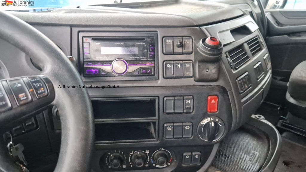Daf XF460 FT PTU für Kompressor Kipphydraulik, Retarder, Standklima - Тягач: фото 4 Daf XF460 FT PTU für Kompressor Kipphydraulik, Retarder, Standklima - Тягач: фото 4
