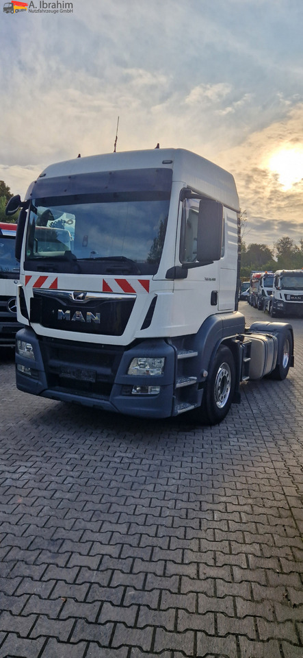 MAN TGS 18.400 PTO für Kompressor deutsches Fahrzeug - Тягач: фото 1 MAN TGS 18.400 PTO für Kompressor deutsches Fahrzeug - Тягач: фото 1