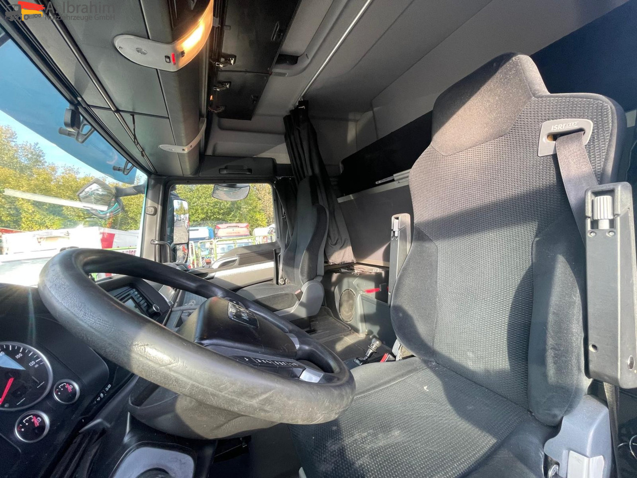 MAN TGX 18.440 Schubbodenhydraulik Klima | Tüv 04 2026 | Euro 6 | 4x2 - Тягач: фото 2 MAN TGX 18.440 Schubbodenhydraulik Klima | Tüv 04 2026 | Euro 6 | 4x2 - Тягач: фото 2