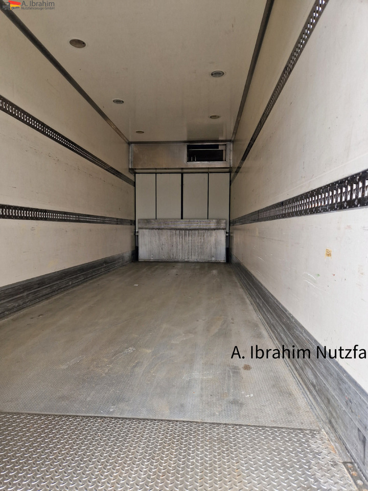 Wellmeyer TK018 Durchlader Frigoblock Zustand sauber, Durchlader, Portaltüren - Прицеп-рефрижератор: фото 2 Wellmeyer TK018 Durchlader Frigoblock Zustand sauber, Durchlader, Portaltüren - Прицеп-рефрижератор: фото 2