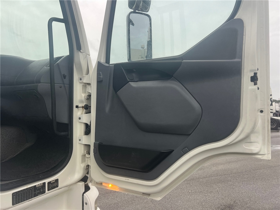 Грузовик бортовой/ Платформа DAF LF 55.220: фото 11 Грузовик бортовой/ Платформа DAF LF 55.220: фото 11