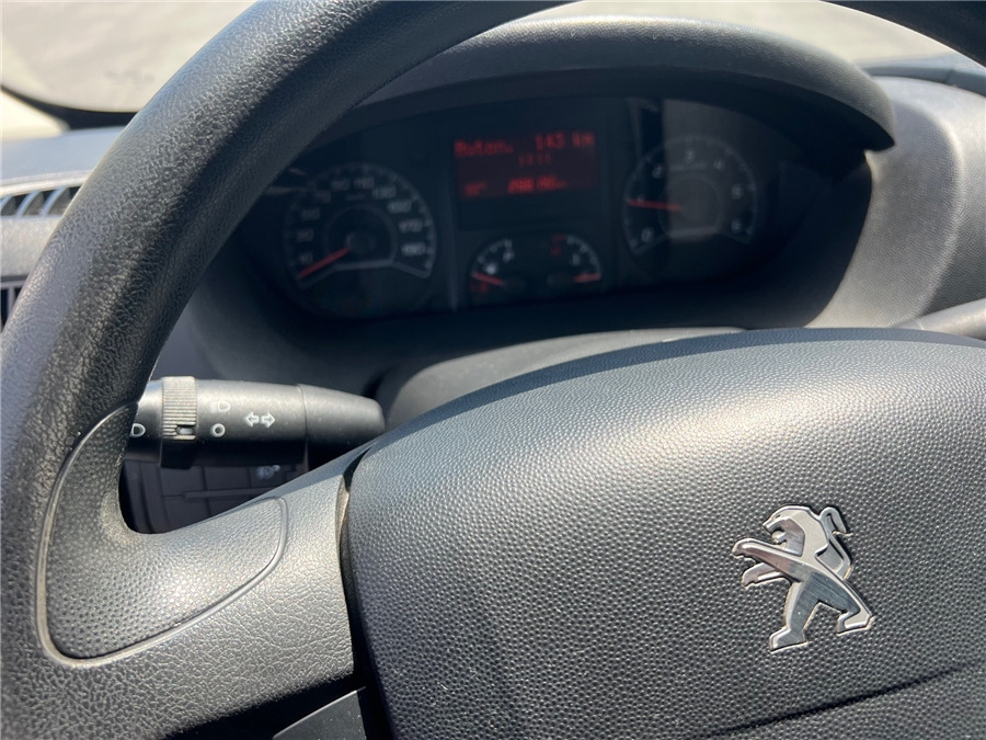 Фургон с закрытым кузовом PEUGEOT BOXER: фото 14