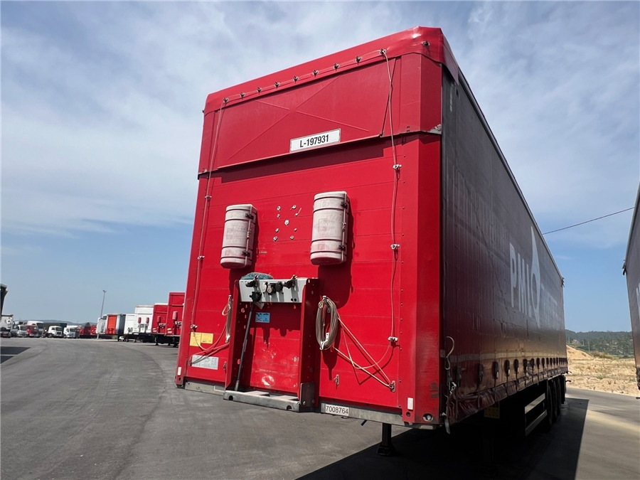 SCHMITZ CARGOBULL SCB-S3T TETO ELEVAR - Тентованный полуприцеп: фото 1 SCHMITZ CARGOBULL SCB-S3T TETO ELEVAR - Тентованный полуприцеп: фото 1