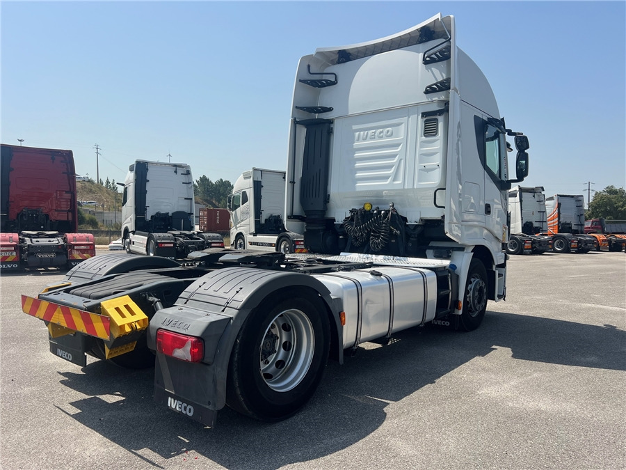 Iveco AS440S46T/P - Тягач: фото 4 Iveco AS440S46T/P - Тягач: фото 4
