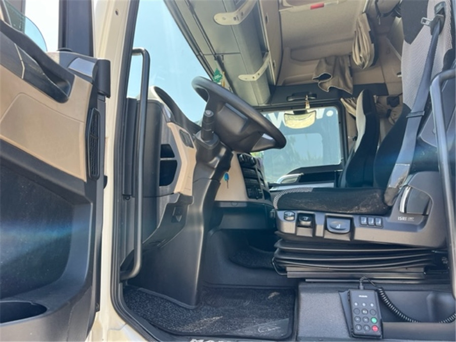 MAN TGX 18.460 - Тягач: фото 5 MAN TGX 18.460 - Тягач: фото 5