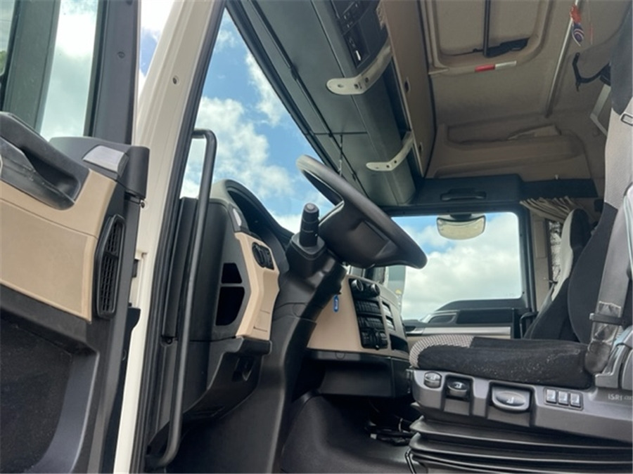 MAN TGX 18.460 - Тягач: фото 5 MAN TGX 18.460 - Тягач: фото 5