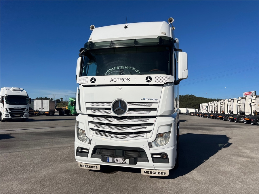 MERCEDES-BENZ 1863 AMG / RETARDER - Тягач: фото 2 MERCEDES-BENZ 1863 AMG / RETARDER - Тягач: фото 2