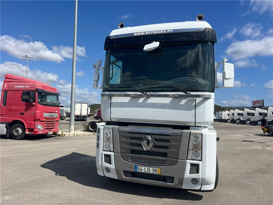 Renault AE 440 - Тягач: фото 2 Renault AE 440 - Тягач: фото 2