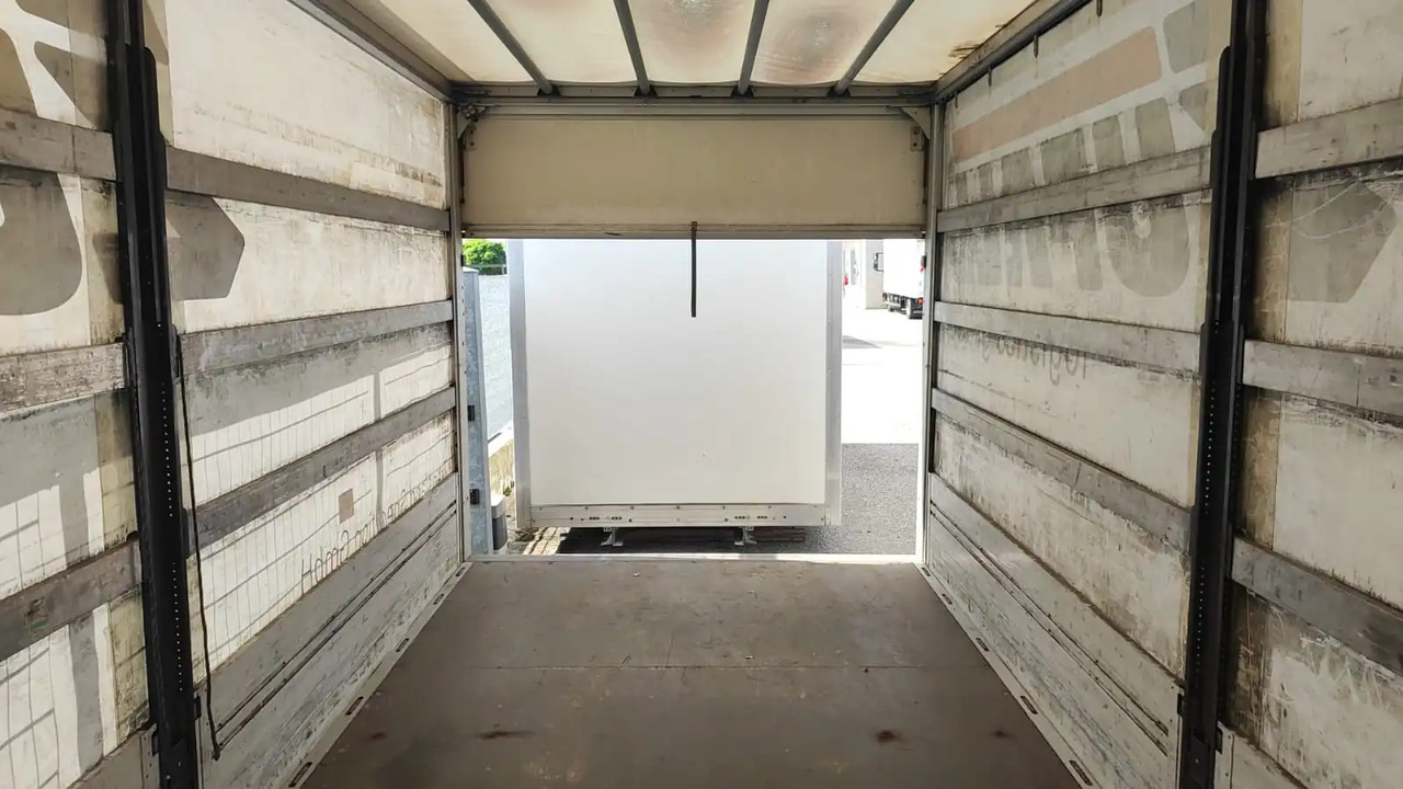 CENTINA ALLESTIMENTO A TERRA USATO - Тентованный кузов: фото 3 CENTINA ALLESTIMENTO A TERRA USATO - Тентованный кузов: фото 3