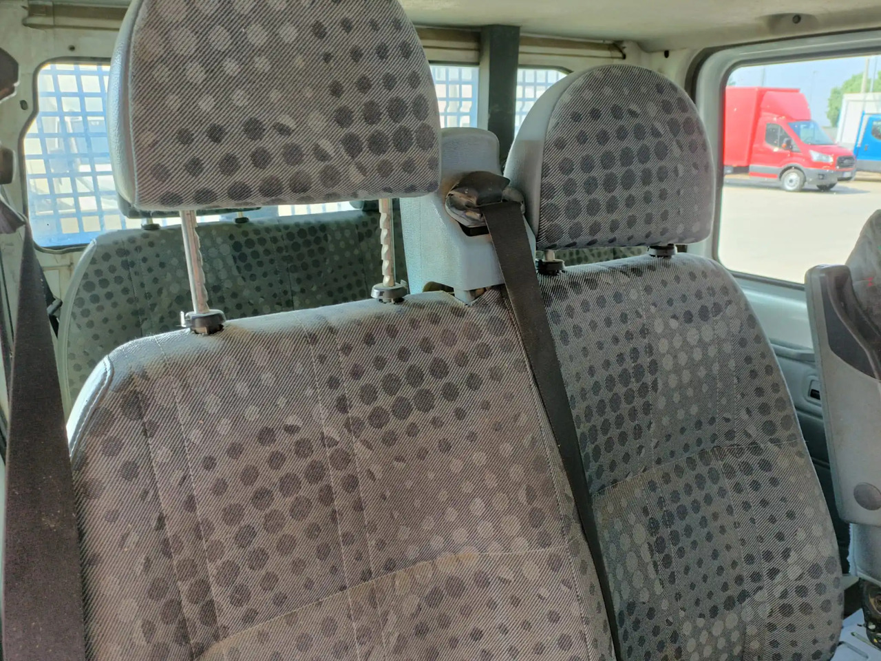 Малотоннажный бортовой грузовик FORD TRANSIT DOPPIA CABINA: фото 11