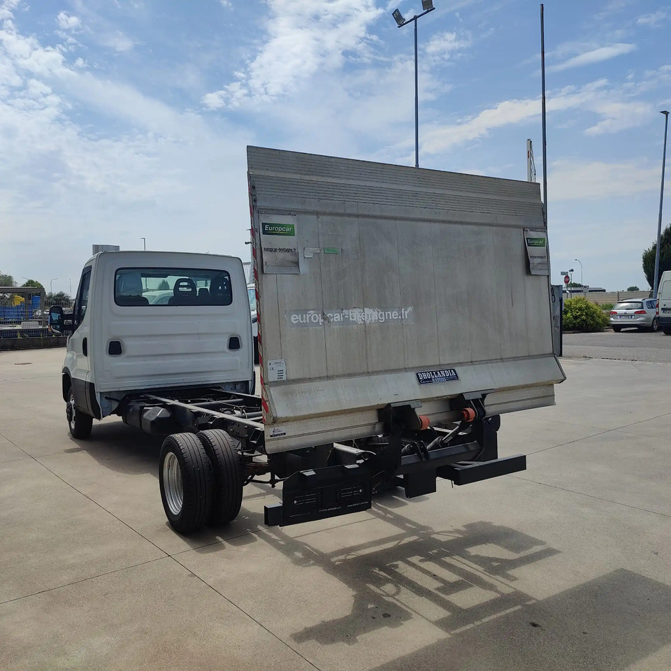 IVECO DAILY 35C14 - Фургон: фото 4 IVECO DAILY 35C14 - Фургон: фото 4