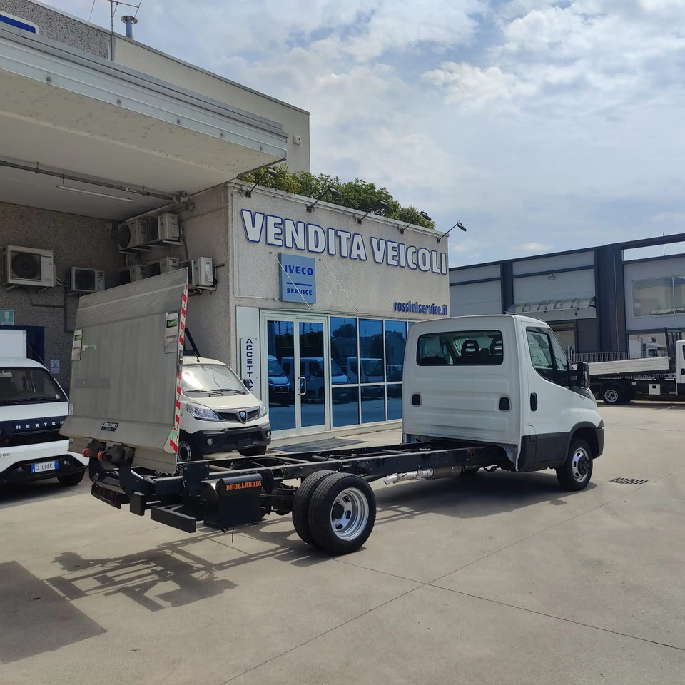 IVECO DAILY 35C14 - Фургон: фото 3 IVECO DAILY 35C14 - Фургон: фото 3