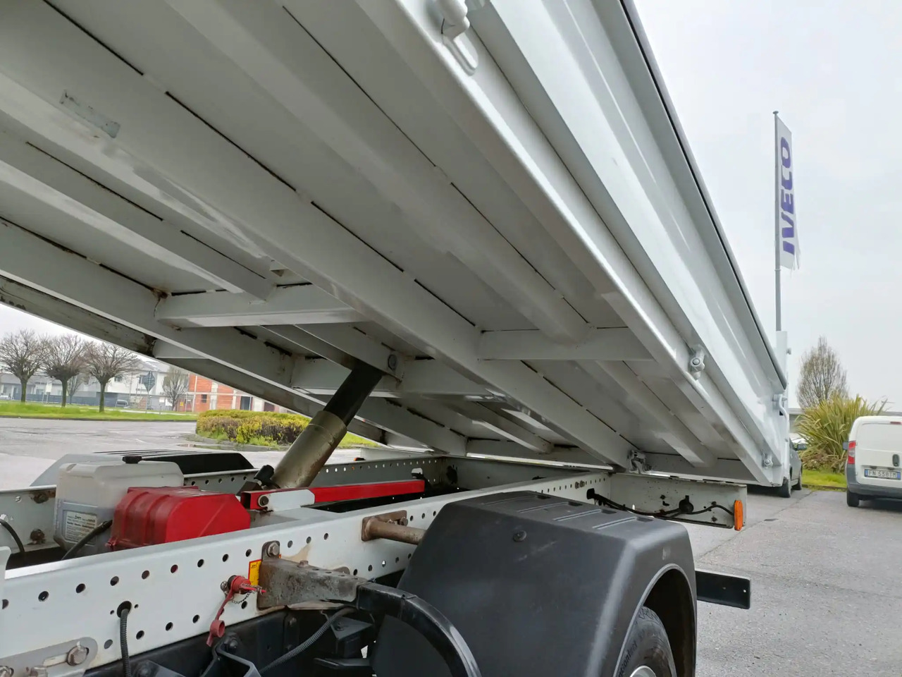 IVECO DAILY 35C14 DOPPIA CABINA RIBALTABILE 2.3 в лизинг IVECO DAILY 35C14 DOPPIA CABINA RIBALTABILE 2.3: фото 8