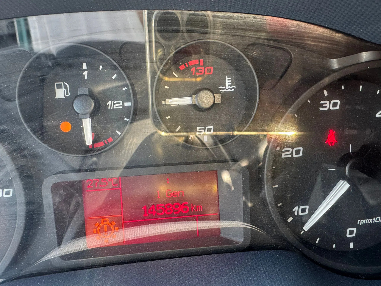 IVECO DAILY 35C18 FRIGO FRCX 10/2025 - Фургон-рефрижератор: фото 2 IVECO DAILY 35C18 FRIGO FRCX 10/2025 - Фургон-рефрижератор: фото 2