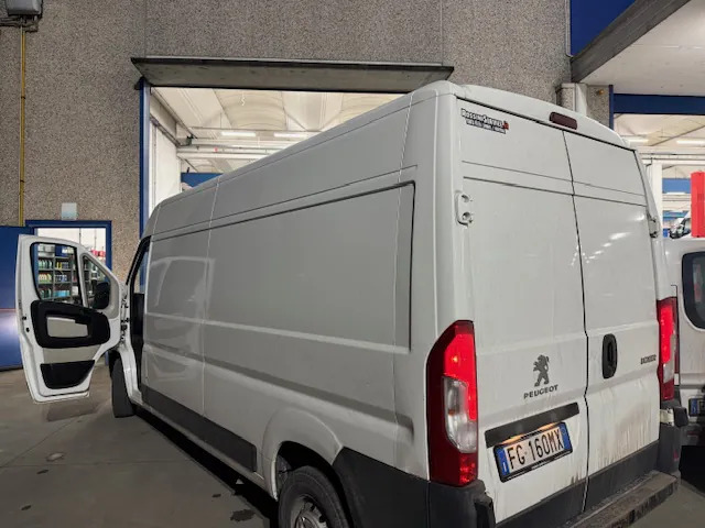 PEUGEOT BOXER FURGONE STANDARD - Цельнометаллический фургон: фото 1 PEUGEOT BOXER FURGONE STANDARD - Цельнометаллический фургон: фото 1