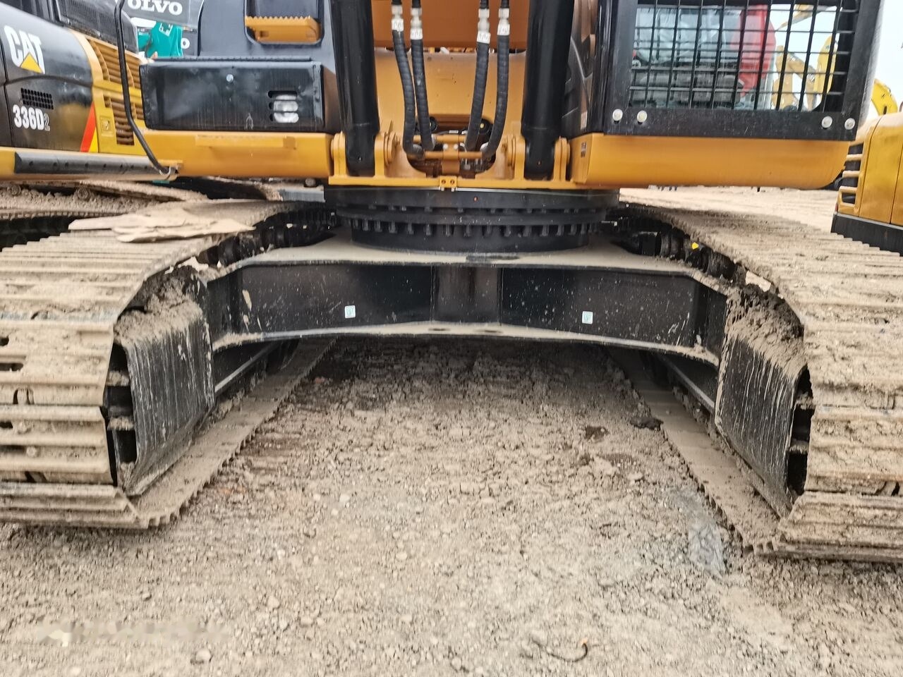 Caterpillar 330D - Гусеничный экскаватор: фото 3 Caterpillar 330D - Гусеничный экскаватор: фото 3