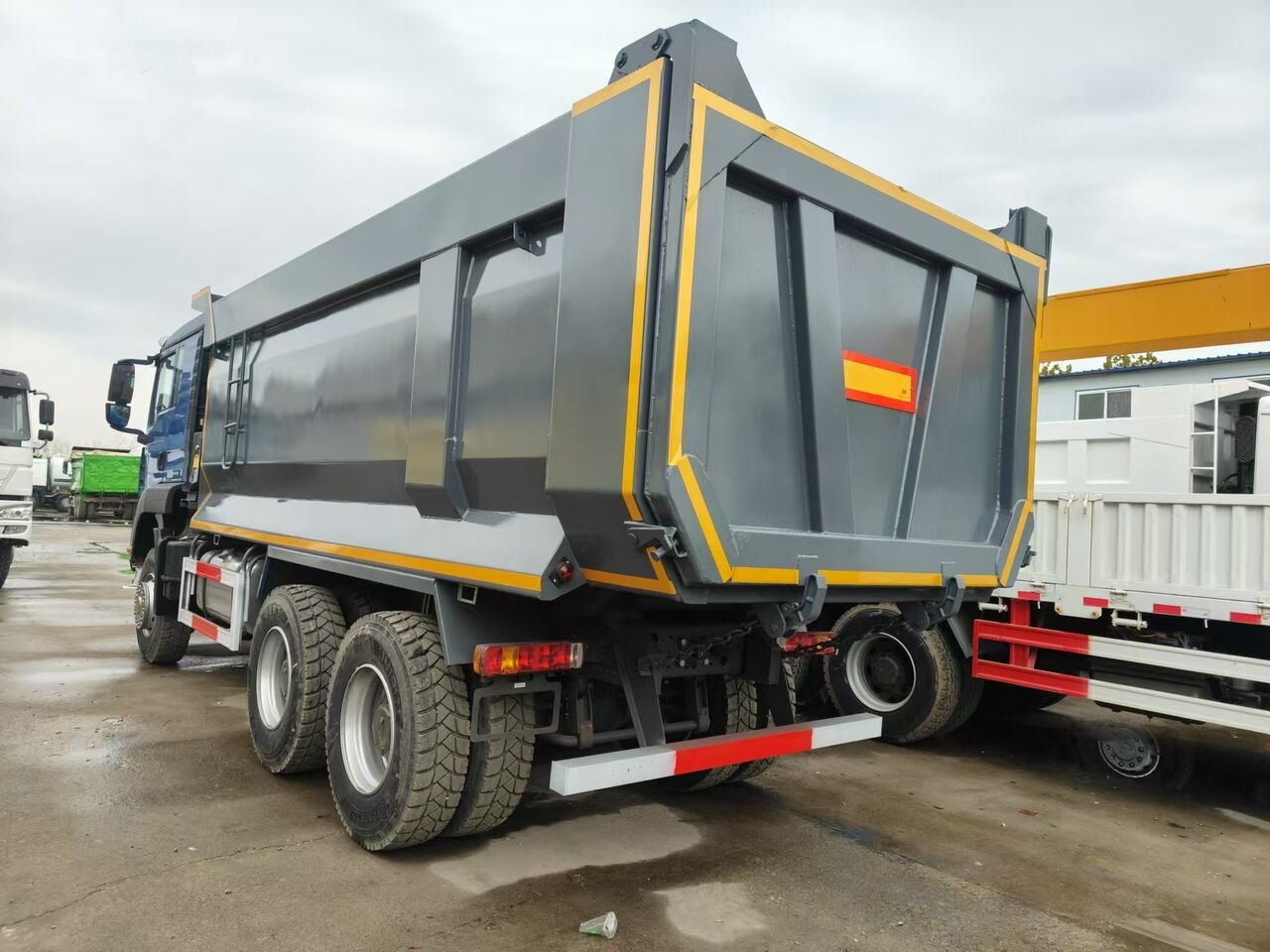 Howo TX 450 - Самосвал: фото 2 Howo TX 450 - Самосвал: фото 2