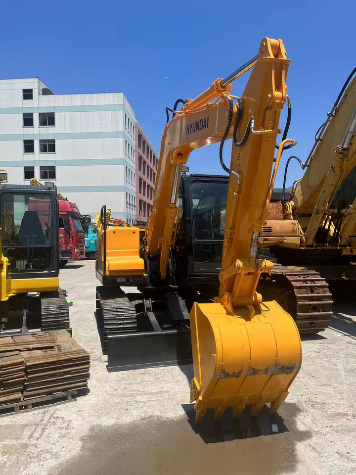 Hyundai R80-7 - Мини-экскаватор: фото 5 Hyundai R80-7 - Мини-экскаватор: фото 5