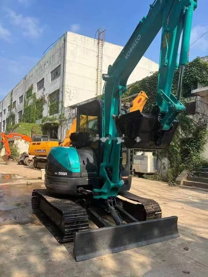 Kobelco SK55 - Мини-экскаватор: фото 5 Kobelco SK55 - Мини-экскаватор: фото 5