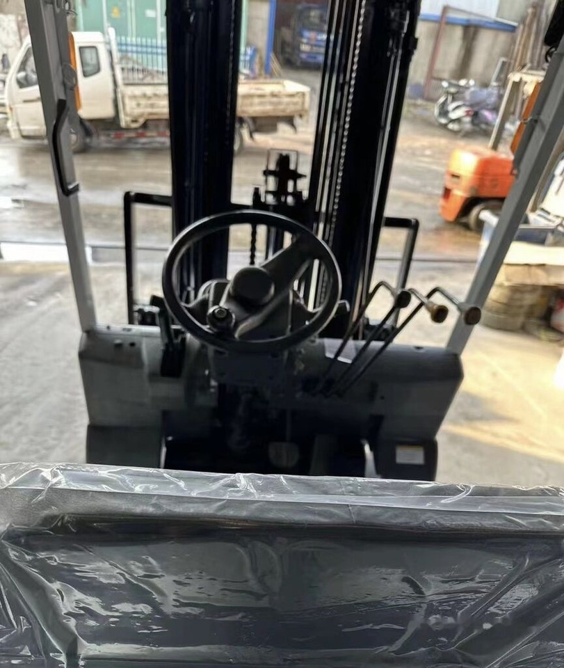 TCM FD25-7 - Электропогрузчик: фото 2 TCM FD25-7 - Электропогрузчик: фото 2