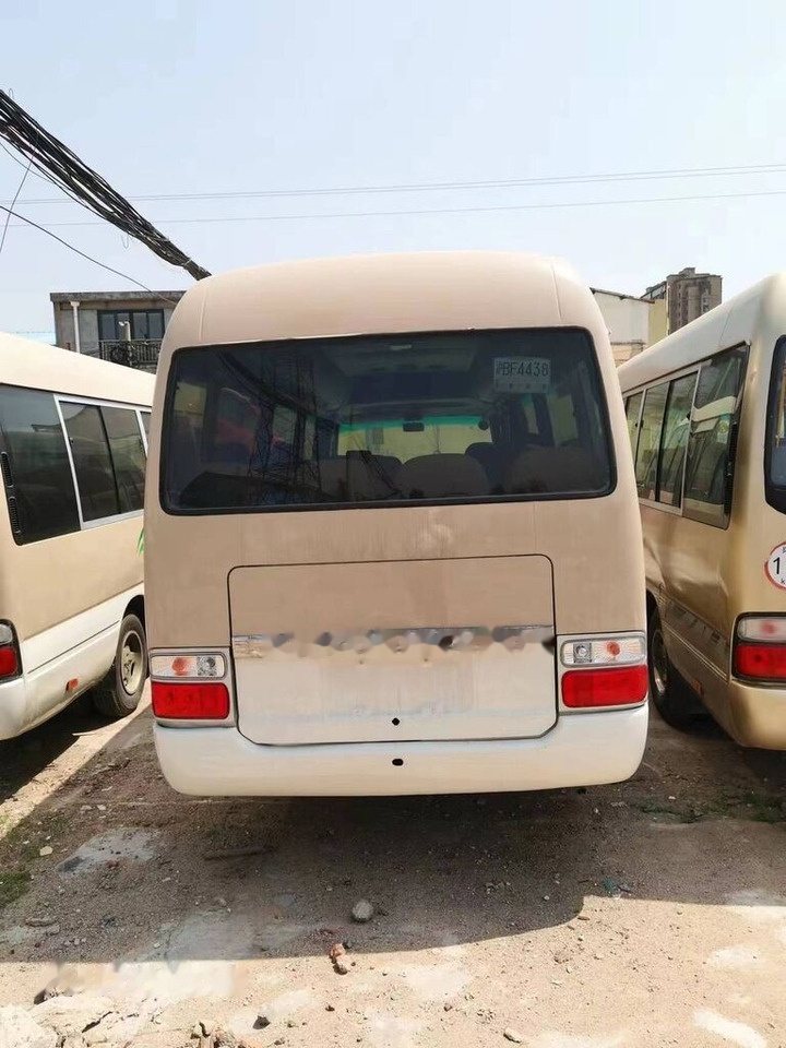 Toyota Coaster - Городской автобус: фото 5 Toyota Coaster - Городской автобус: фото 5