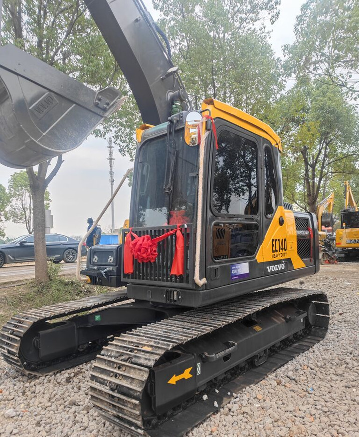 Volvo EC140DL - Гусеничный экскаватор: фото 5 Volvo EC140DL - Гусеничный экскаватор: фото 5