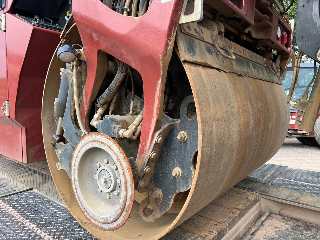 BOMAG BW 154 AP-4 AM mit Splitstreuer - Дорожный каток: фото 2 BOMAG BW 154 AP-4 AM mit Splitstreuer - Дорожный каток: фото 2