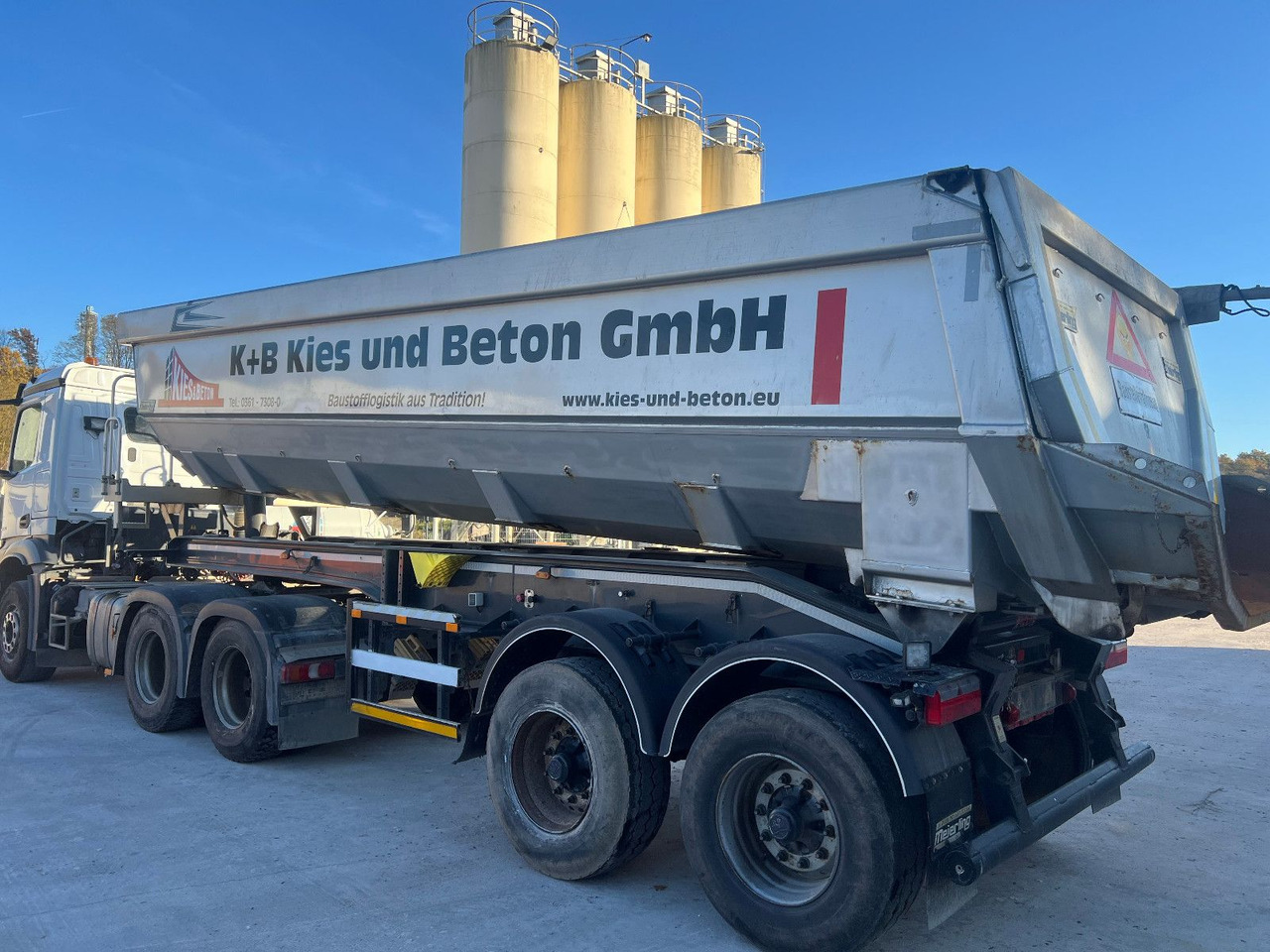 Mercedes-Benz 2648 mit Kippauflieger - Тягач: фото 2 Mercedes-Benz 2648 mit Kippauflieger - Тягач: фото 2