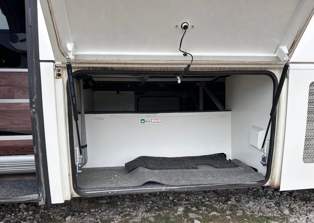 Isuzu Grand Toro - Другая техника: фото 5 Isuzu Grand Toro - Другая техника: фото 5