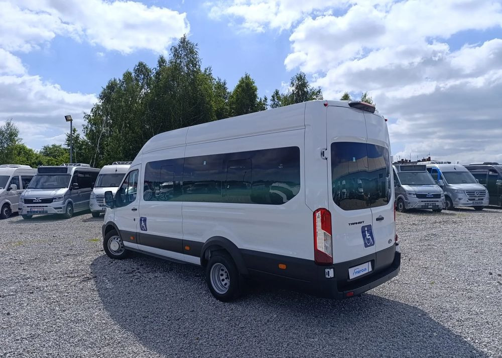 Новый Микроавтобус, Пассажирский фургон Ford Transit: фото 9