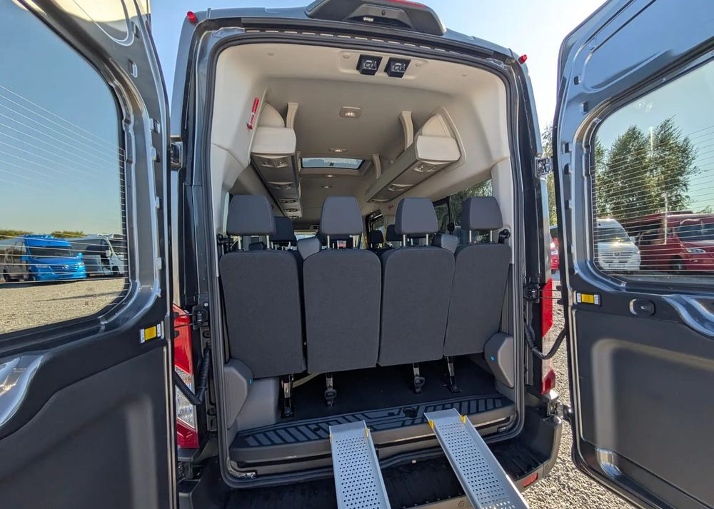 Новый Микроавтобус, Пассажирский фургон Ford Transit: фото 7