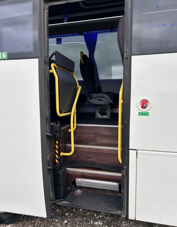 Isuzu Grand Toro - Пригородный автобус: фото 3 Isuzu Grand Toro - Пригородный автобус: фото 3